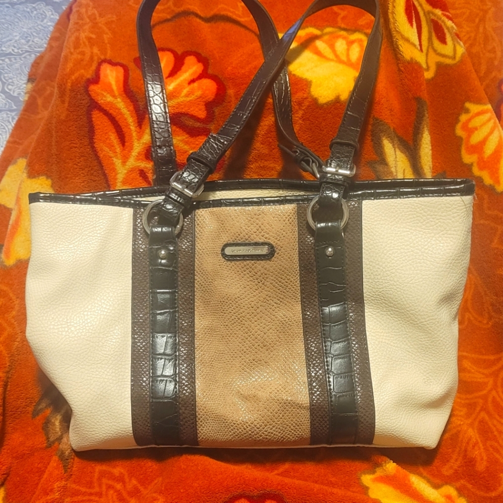 Women's Dana Buchman purse/tote. Excellent condition